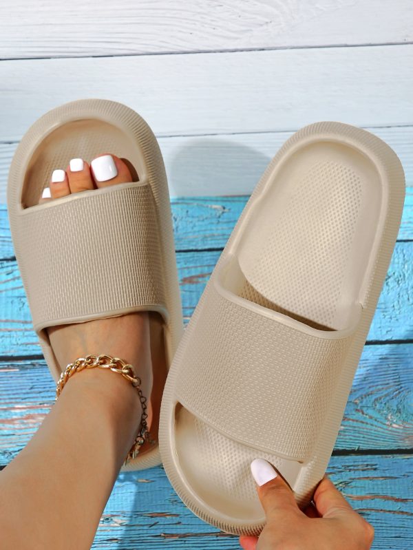 086dadceb70e1af7fc912c104850710e5c01443efbeea896499cd218e9a50c4b.jpg Women Beige Soft Thick Bottom Slides, Anti-slip Bathroom Slippers