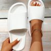69ef38e85056aa2e171d0addeb3df311f37c3e3156fec8fe9e548f2882b86c72.jpg Women's Fashionable Minimalist Open Toe Slides