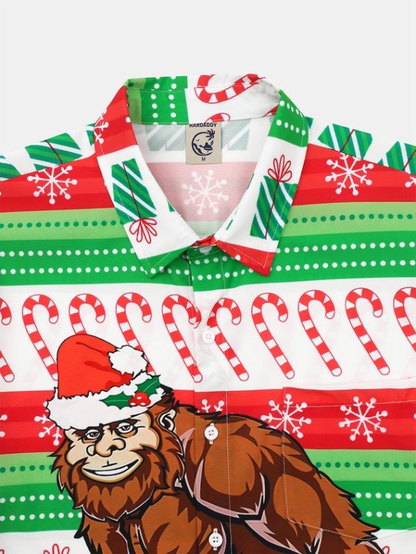 8eac05f0a760656b3b894602254f5b510fc3c306a380bc9642a8bd809f0909aa.jpg Christmas Big Foot Chest Pocket Short Sleeve Casual Shirt