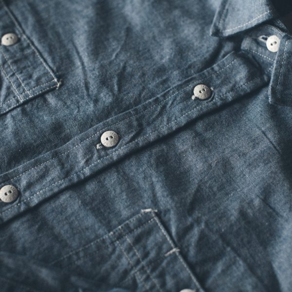 a23db6ecdf5e339ed89174fb3b2825ce49e34216ee6512755d4e692757c86a72.jpg The California in Blue Everyday Chambray