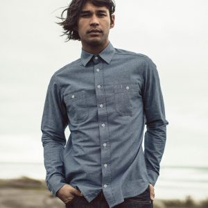 a910af5ad96ee4522d0064a8555847019b033a583a550823f80a6217ab1c4666.jpg The California in Blue Everyday Chambray