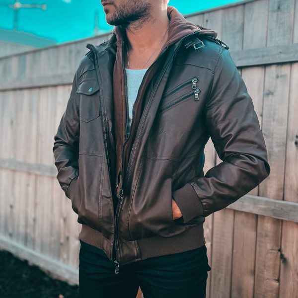 b162dfd3222c77fdfac97ba3105ee988bd35ec873971a23087b888998569aaa6.jpg Men's Stand Collar PU Faux Leather Jacket 6 Pockets Motorcycle Bomber Fall Winter Jacket with a Removable Hood