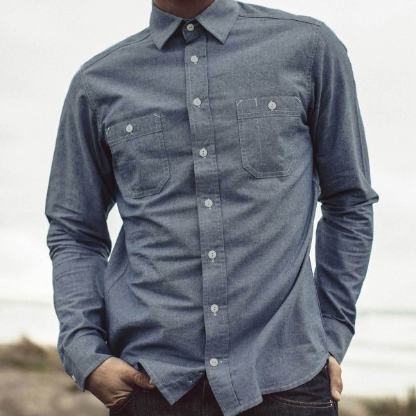 cc90bc46878416272458f1f4697bc35ab7ea0b38bc8ee5e44ad1d8ce11666050.jpg The California in Blue Everyday Chambray