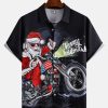 e496bbe260d134faffdaac00f67bdba652275f8cb1f9a94eabfca20d43340cb7.jpg Men's Santa Print Casual Short Sleeve Shirt with Breast Pocket